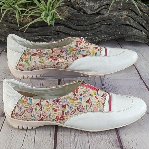 Nina Gelardi Floral Zip Up Spikeless Golf Shoes - Picture 3 of 11